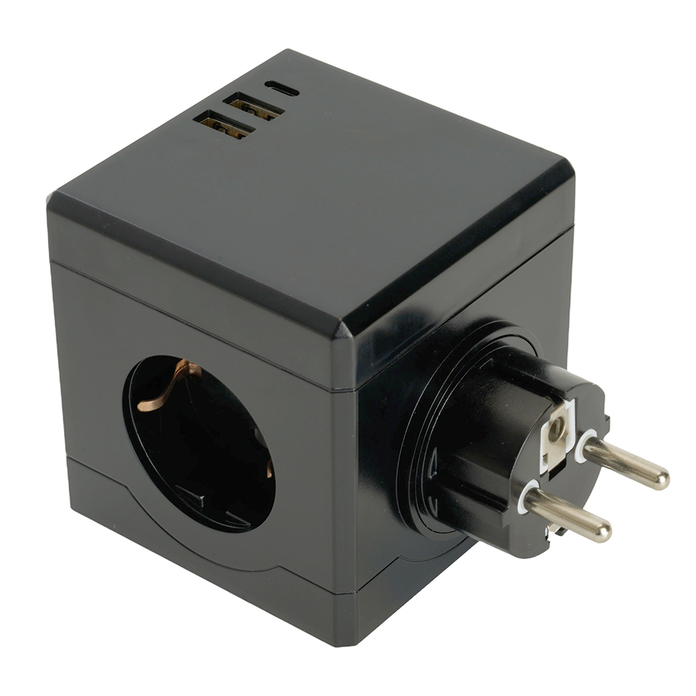 ADP16-33-22 STEKKER Разветвитель сетевой 3-х местный, 250В,16A, 2хUSB A+Type C,черный